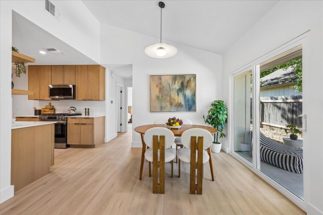 8406 Cockney DR, Austin, TX 78748