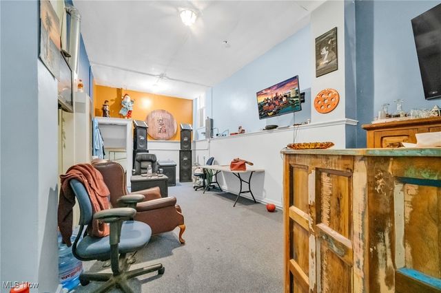 1386 Cranford Avenue, Lakewood, OH 44107