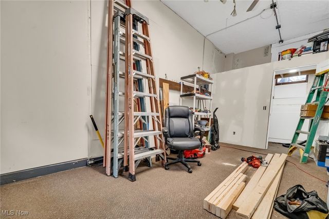 1386 Cranford Avenue, Lakewood, OH 44107