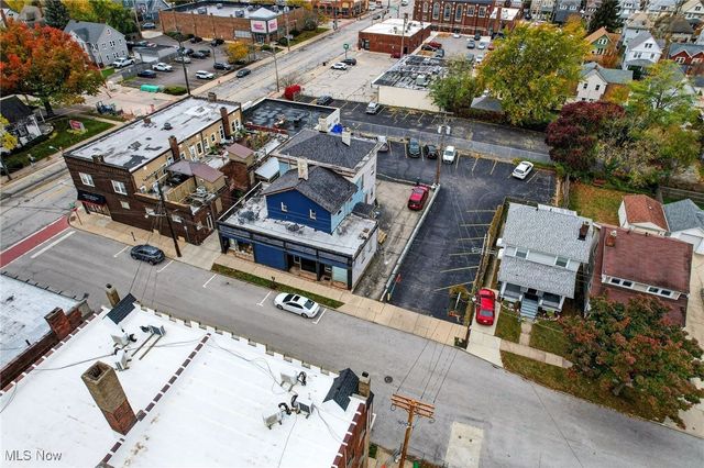 1386 Cranford Avenue, Lakewood, OH 44107