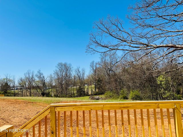 4406 Anna Maria Lane, Strawberry Plains, TN 37871