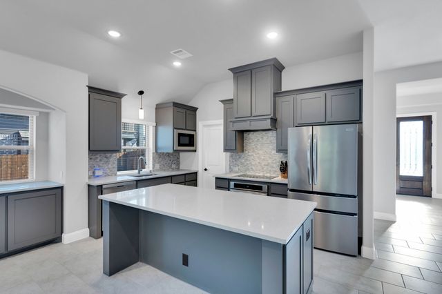 4213 Biscayne Drive, Midlothian, TX 76065