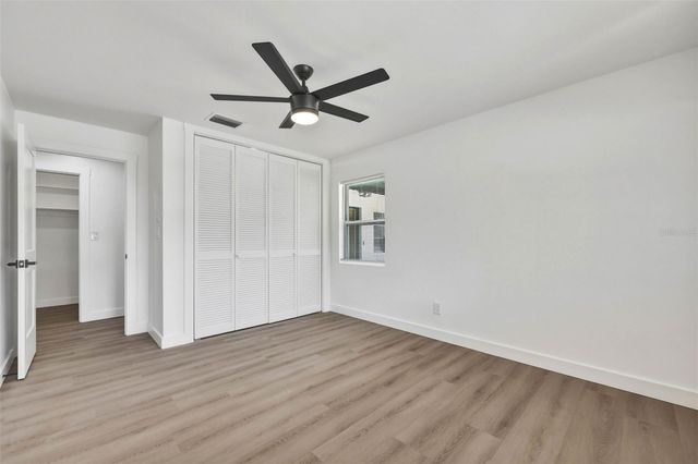 5106 OAKHAVEN LANE, Tampa, FL 33617