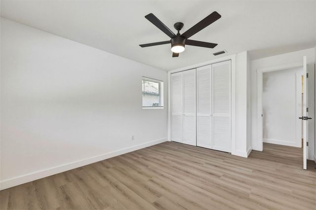 5106 OAKHAVEN LANE, Tampa, FL 33617