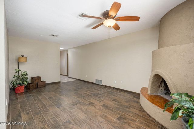 1844 Las Tunas Drive, Las Cruces, NM 88011