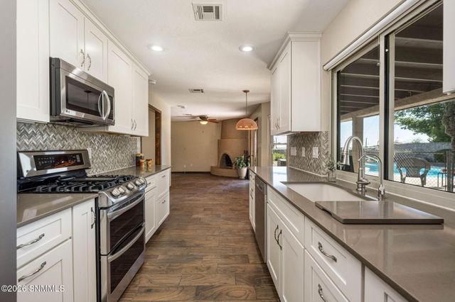 1844 Las Tunas Drive, Las Cruces, NM 88011
