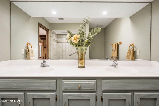 1844 Las Tunas Drive, Las Cruces, NM 88011