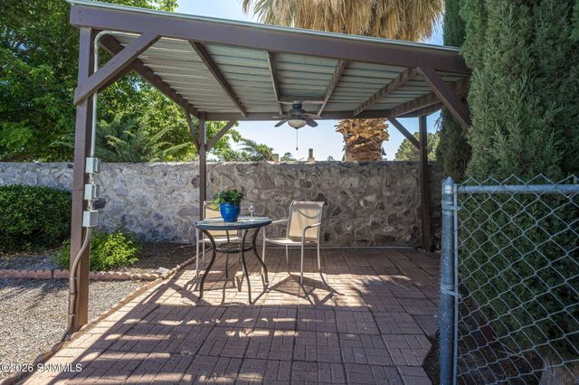 1844 Las Tunas Drive, Las Cruces, NM 88011