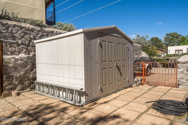 1844 Las Tunas Drive, Las Cruces, NM 88011