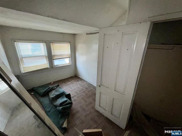 101 22nd Street, East Orange, NJ 07017