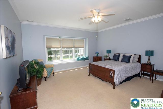 81 Moor Drive, Palmer Twp, PA 18045
