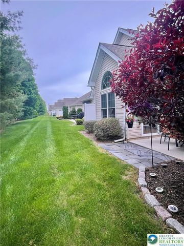 81 Moor Drive, Palmer Twp, PA 18045