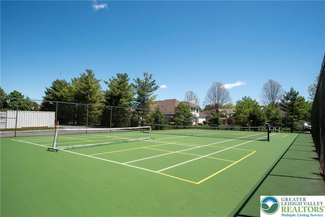 81 Moor Drive, Palmer Twp, PA 18045