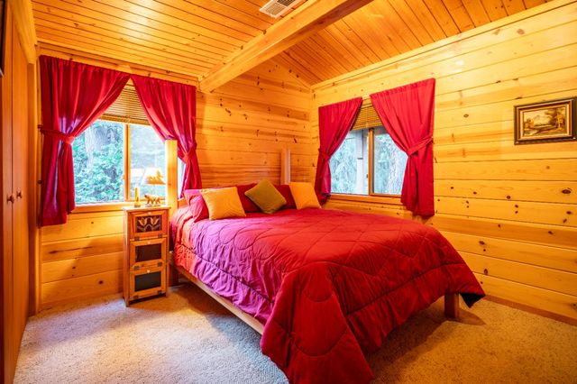 600 Wikami Way, Dorrington, CA 95223