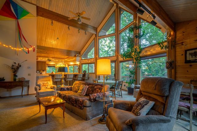 600 Wikami Way, Dorrington, CA 95223