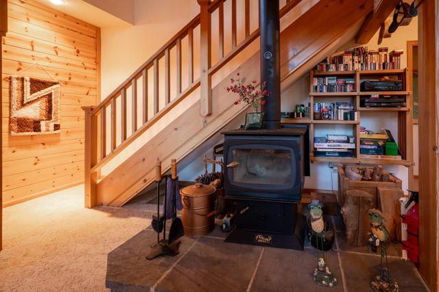 600 Wikami Way, Dorrington, CA 95223