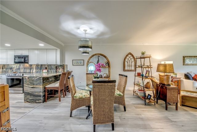 15350 Moonraker CT 303, North Fort Myers, FL 33917