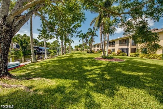 15350 Moonraker CT 303, North Fort Myers, FL 33917