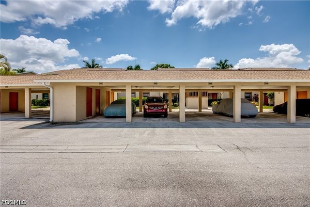 15350 Moonraker CT 303, North Fort Myers, FL 33917