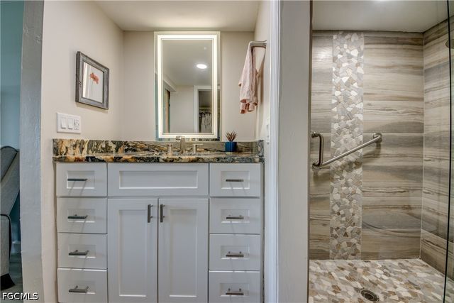 15350 Moonraker CT 303, North Fort Myers, FL 33917