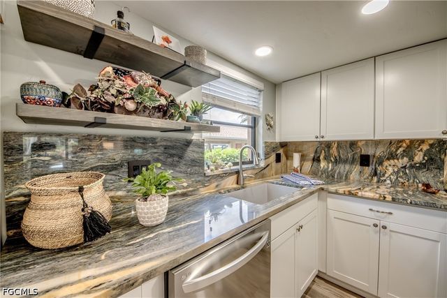 15350 Moonraker CT 303, North Fort Myers, FL 33917