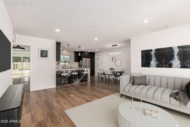 3707 E AMELIA Avenue, Phoenix, AZ 85018