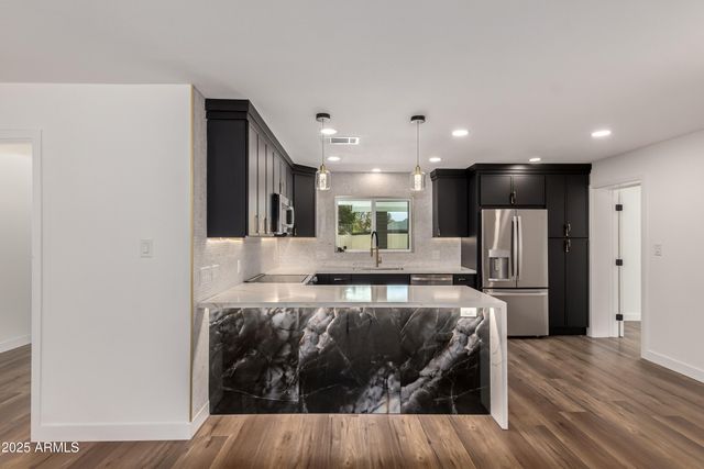 3707 E AMELIA Avenue, Phoenix, AZ 85018