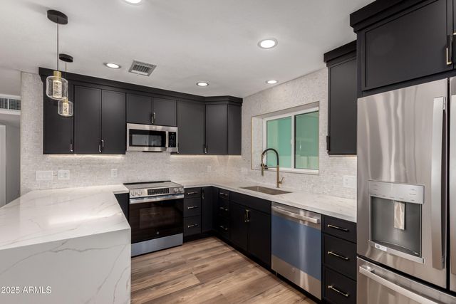 3707 E AMELIA Avenue, Phoenix, AZ 85018