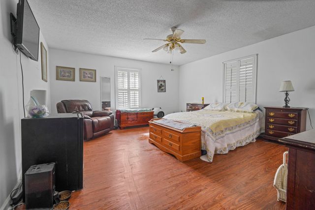 408 Rosemary St., Georgetown, SC 29440
