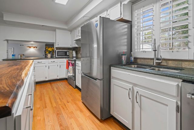 408 Rosemary St., Georgetown, SC 29440