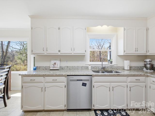 109 Elk Court, Mount Holly, NC 28120