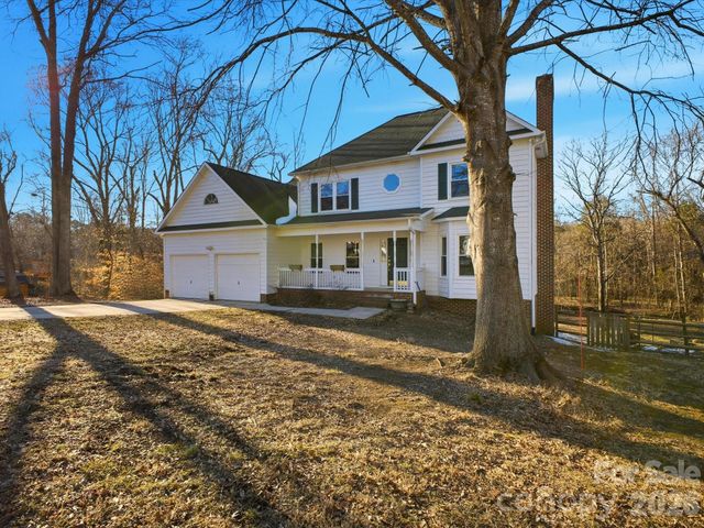 109 Elk Court, Mount Holly, NC 28120