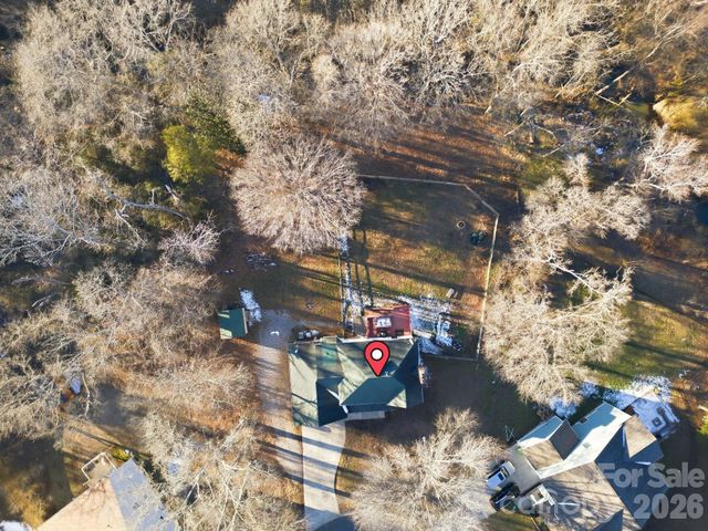 109 Elk Court, Mount Holly, NC 28120