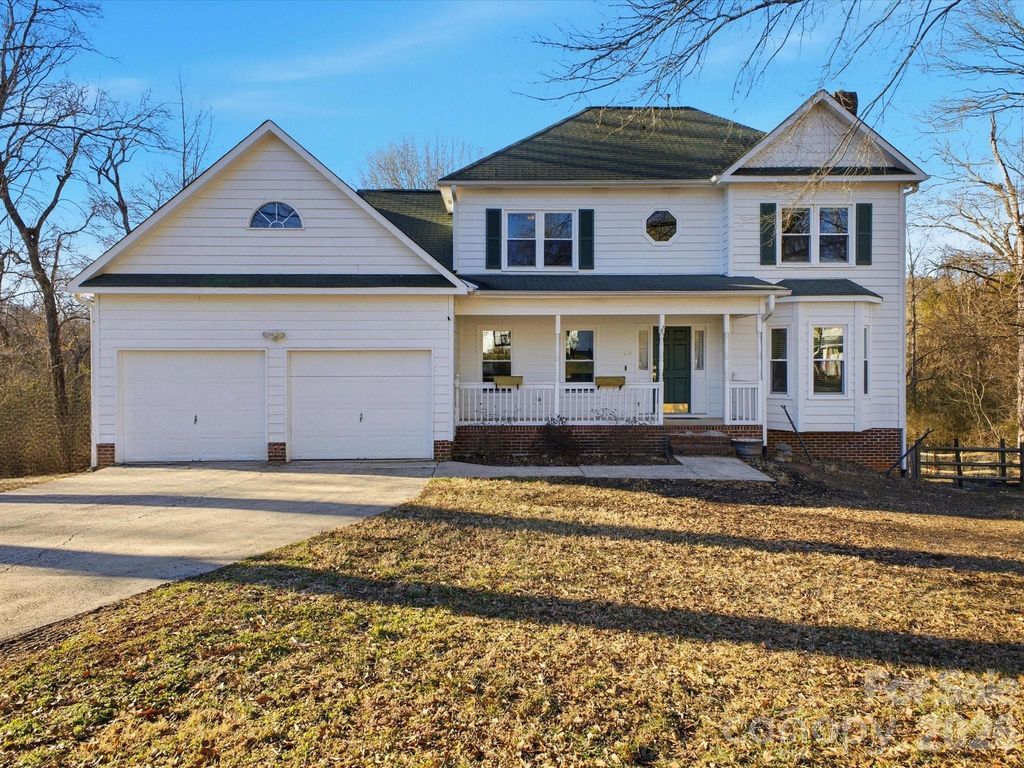 109 Elk Court, Mount Holly, NC 28120