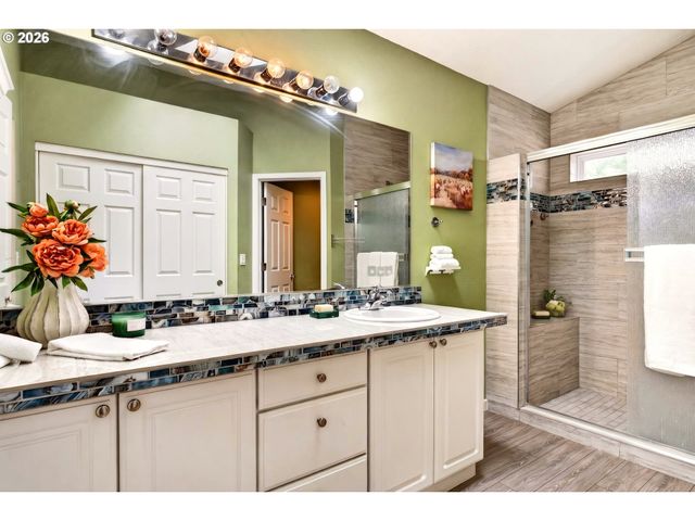 11566 Sw WOOD DUCK Pl, Portland, OR 97223
