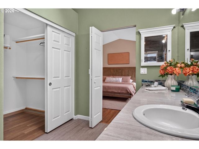 11566 Sw WOOD DUCK Pl, Portland, OR 97223