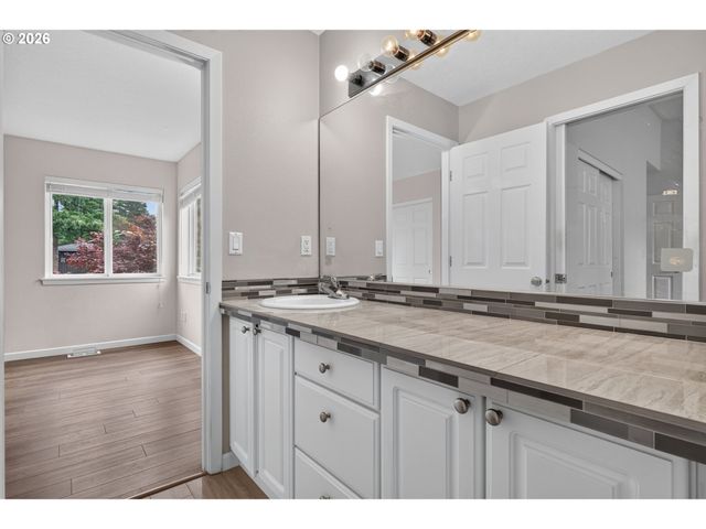 11566 Sw WOOD DUCK Pl, Portland, OR 97223