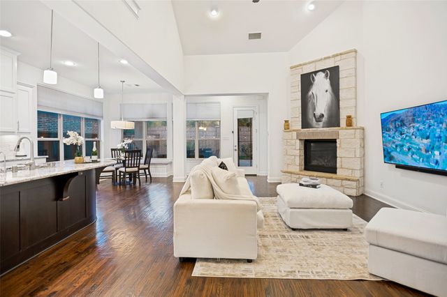 3224 Balcones Drive, Irving, TX 75063