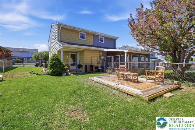 502 Poplar Street, Catasauqua Boro, PA 18032