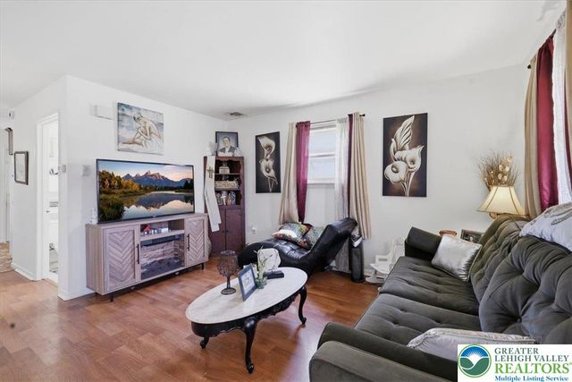 502 Poplar Street, Catasauqua Boro, PA 18032