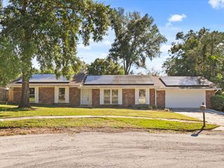 4 WOODEN SHOE LANE, Longwood, FL 32750