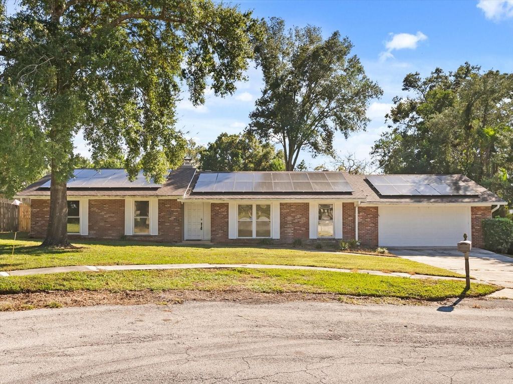 4 WOODEN SHOE LANE, Longwood, FL 32750