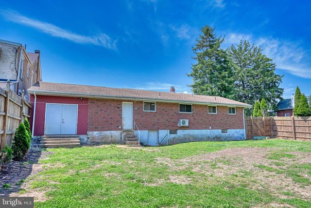 341 HAZEL ST, Reading, PA 19611