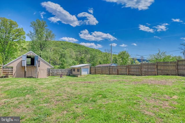 341 HAZEL ST, Reading, PA 19611