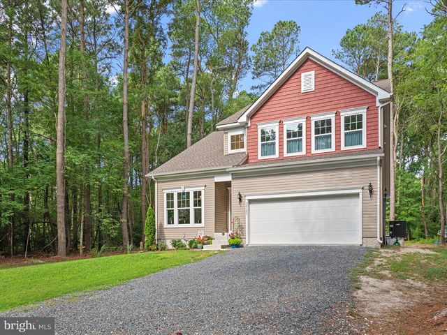 38121 NEPTUNE DR, Greenbackville, VA 23356