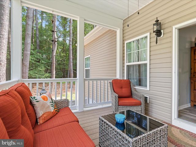 38121 NEPTUNE DR, Greenbackville, VA 23356