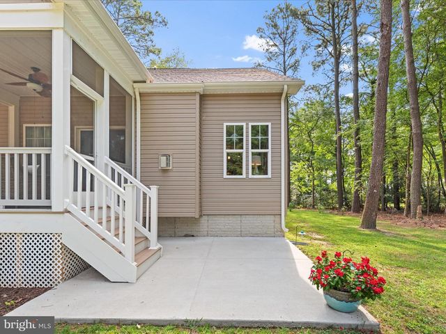 38121 NEPTUNE DR, Greenbackville, VA 23356