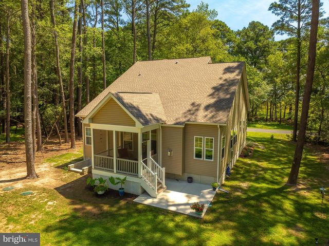 38121 NEPTUNE DR, Greenbackville, VA 23356