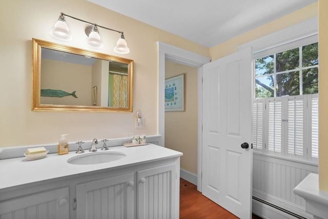 4 Pip'n Circle, Edgartown, MA 02539