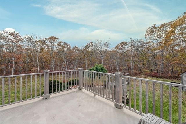 4 Pip'n Circle, Edgartown, MA 02539